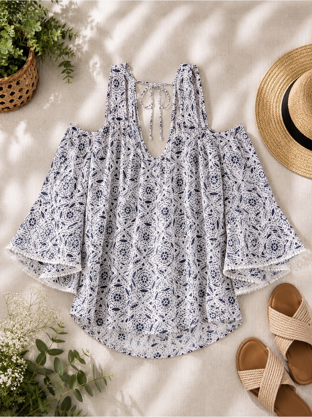 Abercrombie & Fitch Cold Shoulder Bell Sleeve Boho Blouse White Blue Size Small